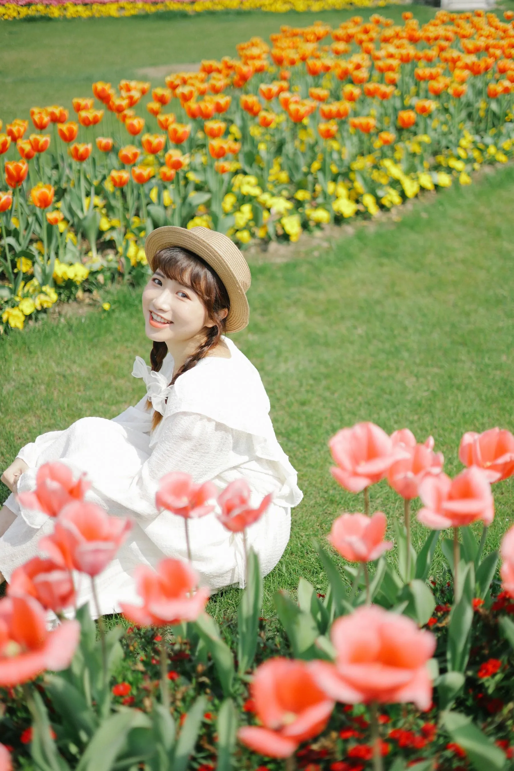 [YITUYU艺图语]2022.09.10 郁金香花开 蓝胖子- [28P]插图5